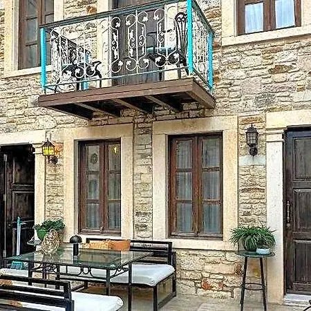 Marina Hotel